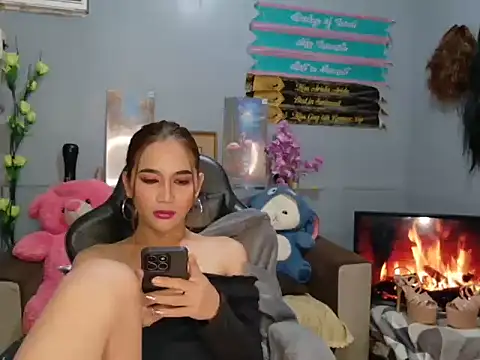 Demonsfuck Show in webcam