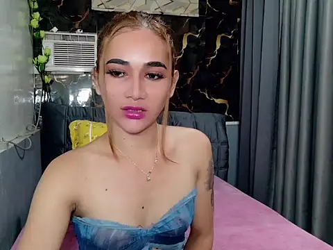 Webkamerová show Demonsfuck
