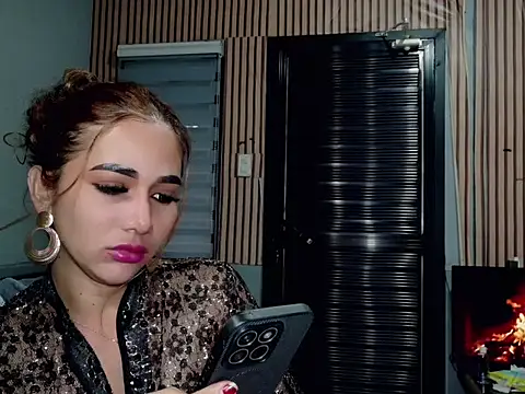 Demonsfuck Webcamshow
