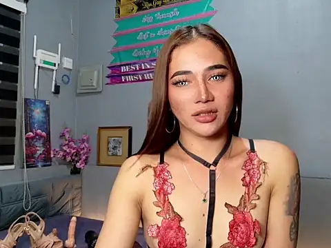 Demonsfuck Show in webcam