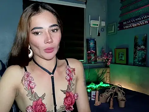 Show de Demonsfuck na webcam