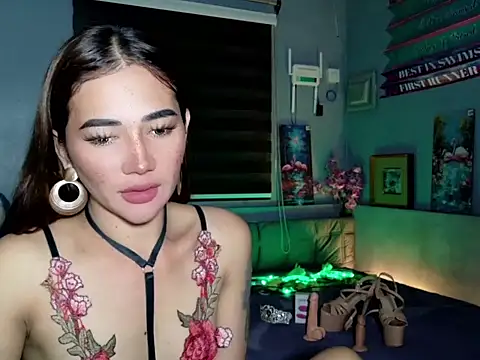Demonsfuck 网络视讯表演