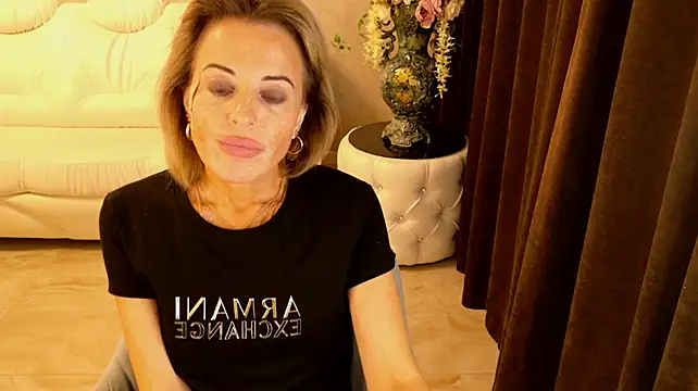 Chatroom XXX en direct de NellyBloom