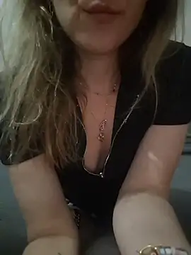 Webkamerová show milffa
