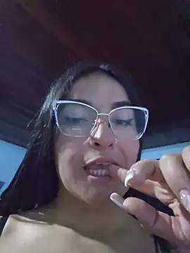 Show modela Daphne_k na web-kameri