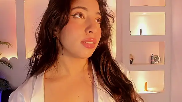 Holy_Lux Chat XXX in diretta