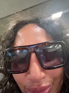 הופעת וובקאם של BunnyYT