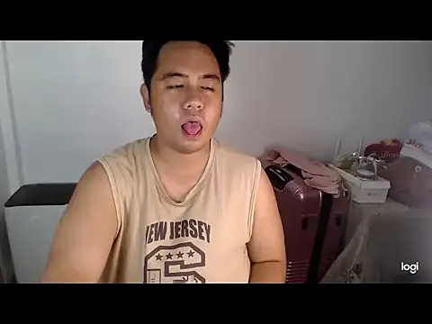 cutejohn Pertunjukan Webcam