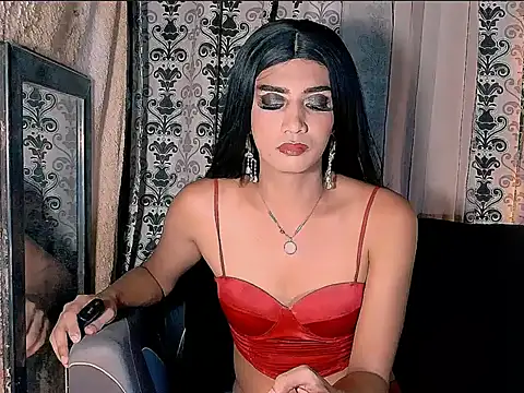 Pokazy przed kamerką – Queeny_Cassandra