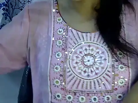 แชท XXX สดของ Neha_Sharma2