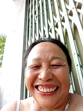 heesuu11's Webcam Show