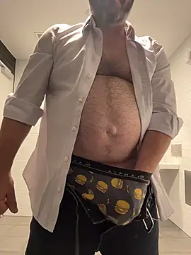 Show modela chubbylittlesecret na web-kameri