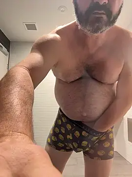chubbylittlesecret Show in webcam