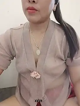 Kelly-sex69 现场XXX聊天