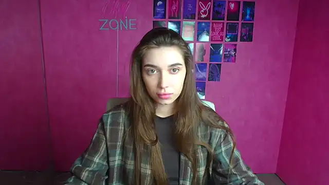 NikaMystic élő XXX-chatje