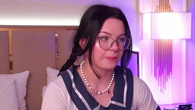 CindyMil's Live XXX Chat