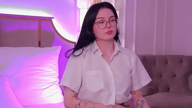 CindyMil Live XXX-Chat