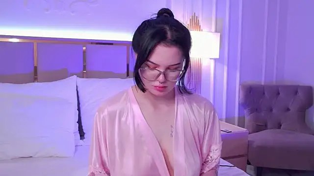 CindyMil – Naživo XXX chat