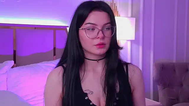 Chat +18 de CindyMil ao vivo