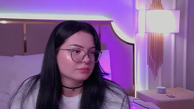CindyMil's Live XXX Chat