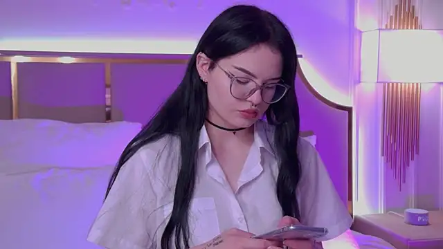 CindyMiln Live XXX chat