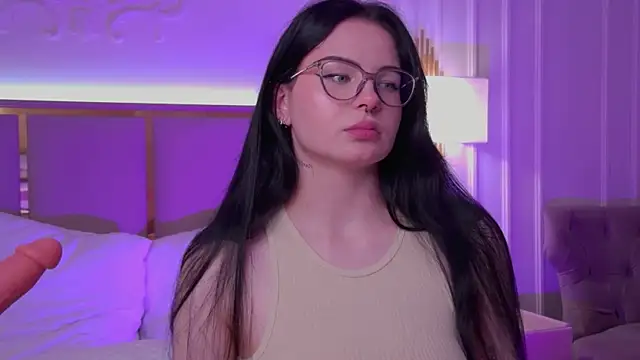 CindyMil's Live XXX Chat