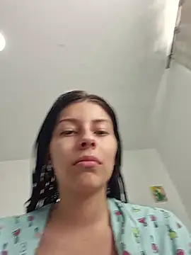 Chat +18 de IrisBound ao vivo