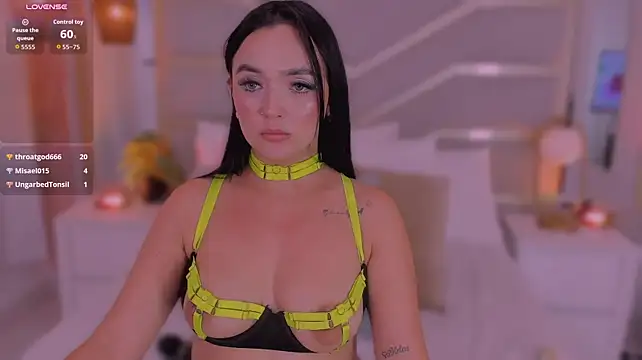 Samantha-Pardo 现场XXX聊天