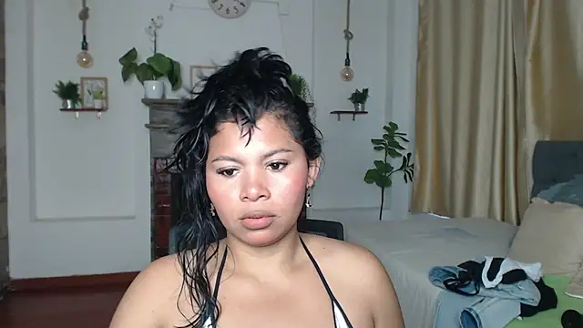 Czat XXX na żywo – Emma_hassani