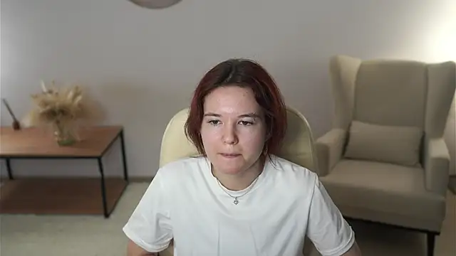 MelvaGoya's Live Chat Room