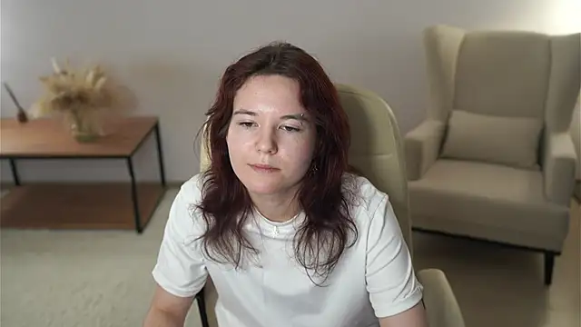 Chat soba uživo modela MelvaGoya