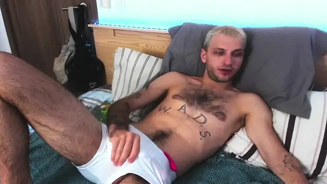 DarkRogue19 – webcam-show
