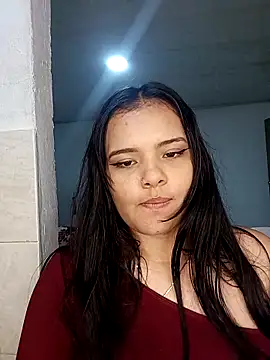 Emily_Rouse23's Live XXX Chat