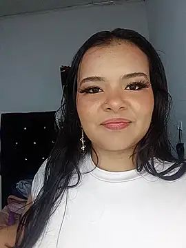 Emily_Rouse23 Live XXX-chat