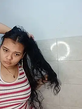 دردشة Emily_Rouse23 الجنسية المباشرة