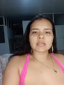 Czat XXX na żywo – Emily_Rouse23