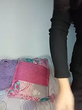 غرفة دردشة Emily_Rouse23 المباشرة