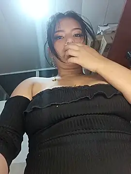 Chatroom XXX en direct de Emily_Rouse23