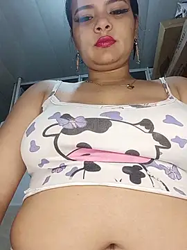 Chatroom XXX en direct de Emily_Rouse23