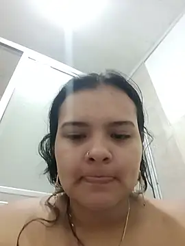 Emily_Rouse23 现场XXX聊天
