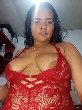 Czat XXX na żywo – Emily_Rouse23