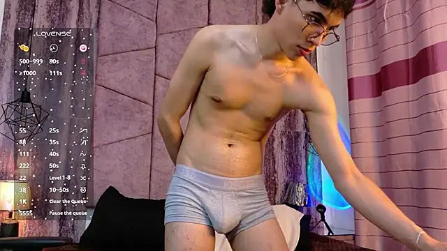 AronTawers Pertunjukan Webcam