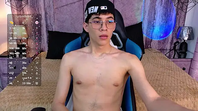 AronTawersn Webbikameraesitys