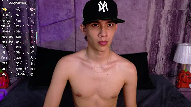 AronTawers – webcam-show