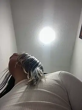 AdaPink_ XXX чат на живо
