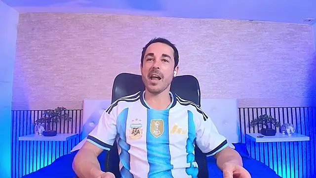 Adams_Sanz 网络视讯表演