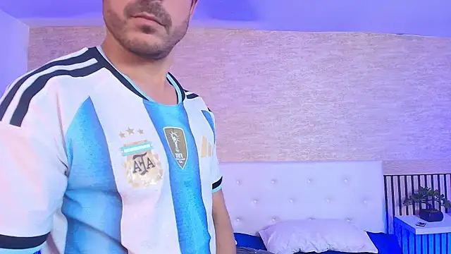 Adams_Sanz 网络视讯表演