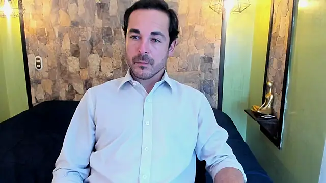 Adams_Sanzn Webbikameraesitys