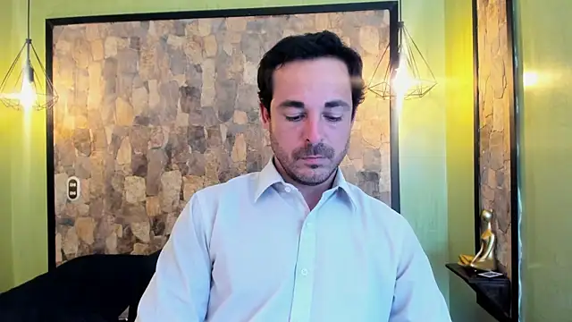 Pertunjukan Kamera Web Adams_Sanz