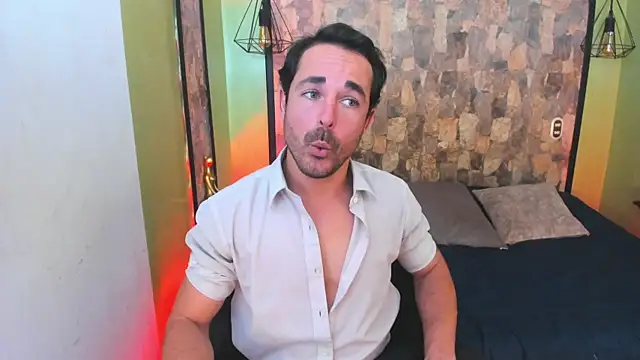 Adams_Sanz 在線直播表演